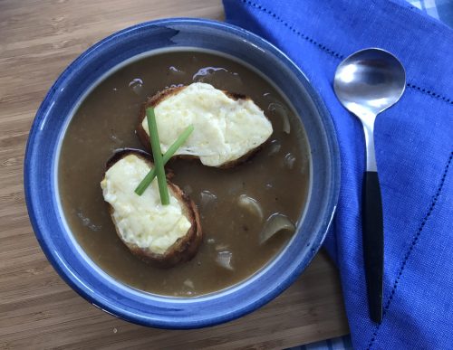 Recipe: Slow Cooker Vegetarian French Onion Soup