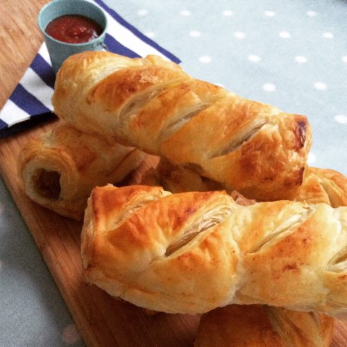 Recipe: Easy, Cheaty Sausage Rolls