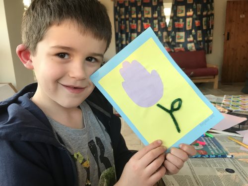 Kids Crafts: How to make Tulip Handprint Cards