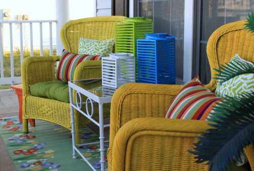 How to Add Pops of Colour to Your Home