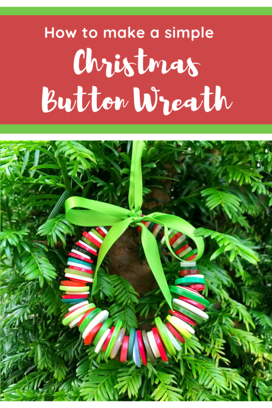 Wreath Button Pattern Crafts: How to make a Christmas Button Wreath - HodgePodgeDays