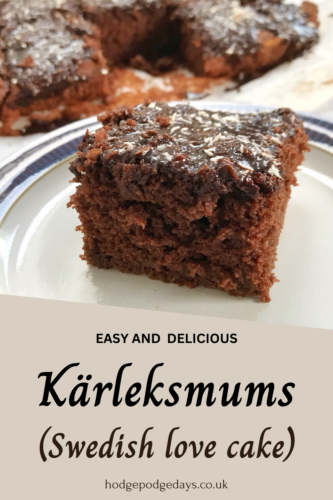 Recipe: Swedish love cake, or Kärleksmums - HodgePodgeDays